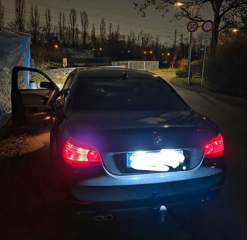 Gebraucht BMW 525 177 PS (130 kW) 2005 Schwarz Limousine