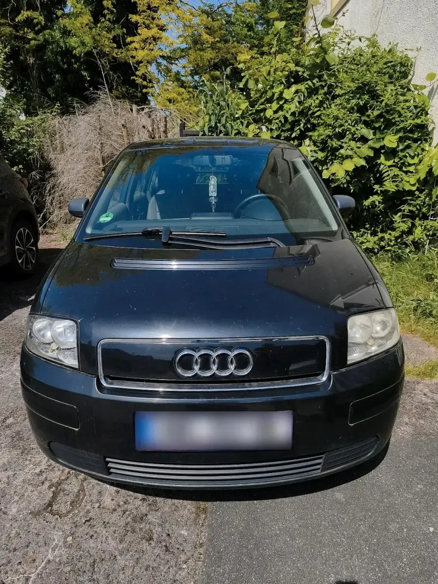 Gebraucht Audi A2 75 PS (55 kW) 2001 Schwarz Kleinwagen