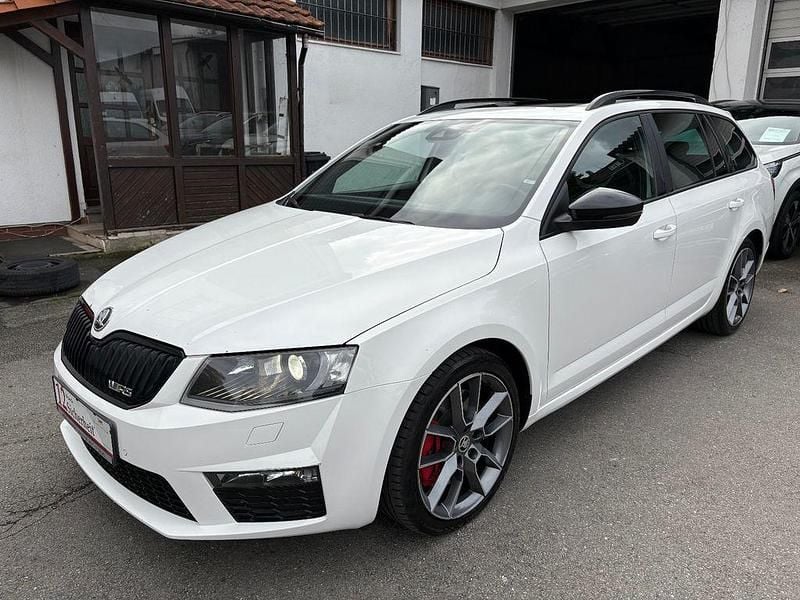Weiß Gebraucht 2014 Skoda Octavia RS Kombi | 7.990 € (Etwas zu teuer) - Bild 1/4