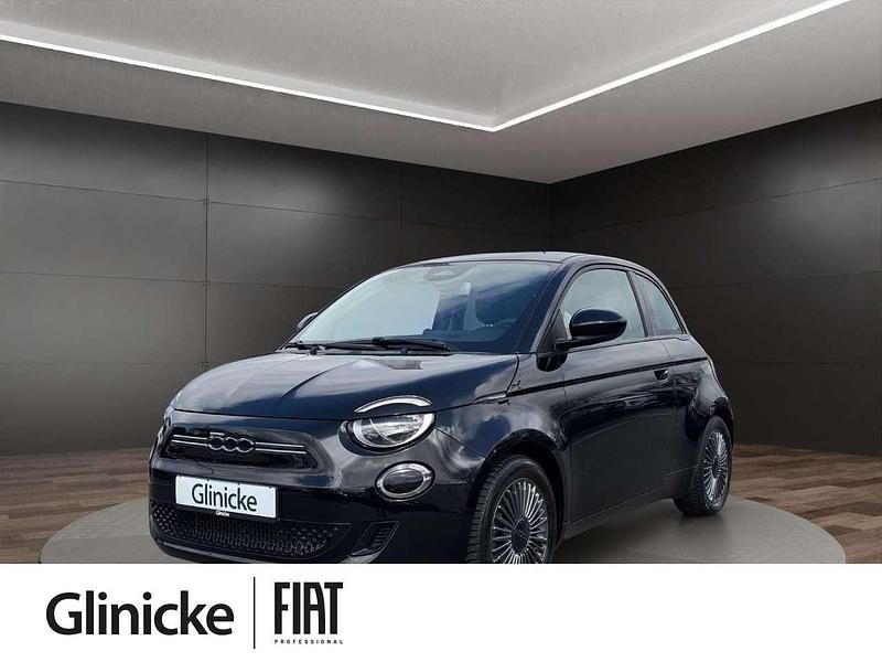 Gebraucht Fiat 500e 86 kW (118 PS) 2022 Schwarz Limousine