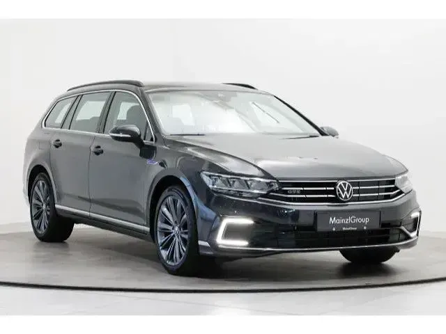 Gebraucht VW Passat GTE 218 PS (160 kW) 2021 Uranograu Kombi