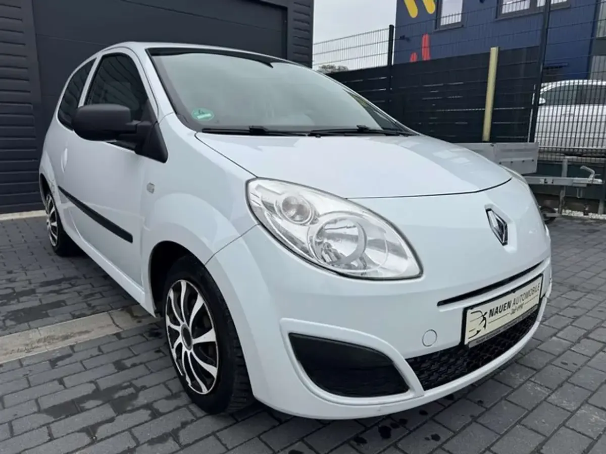 Używany Renault Twingo Authentique 58 KM (42 kW) 2010 Biały Hatchback