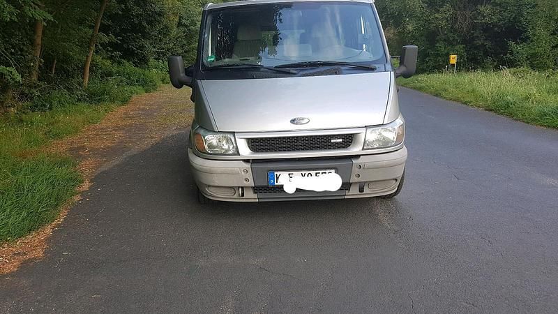 Silber Gebraucht 2005 Ford Transit Van / Kleinbus | 6.800 € - Bild 1/4