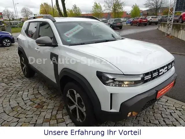Gebraucht Dacia Duster Journey 131 PS (96 kW) 2024 Weiß SUV