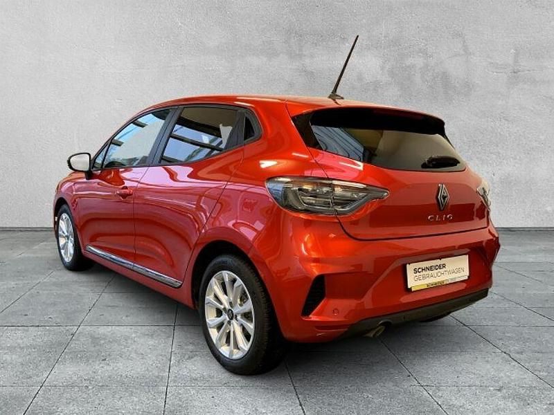 Gebraucht Renault Clio V Evolution 91 PS (66 kW) 2024 Rot Limousine