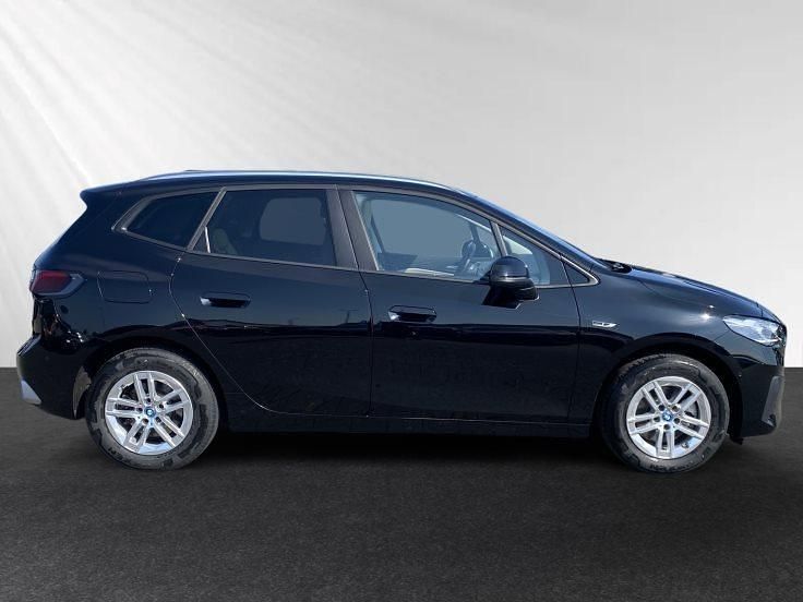 Używany BMW 225 245 KM (180 kW) 2023 Czarny Sedan/Limuzyna