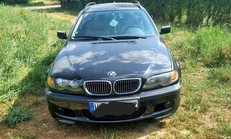 Schwarz Gebraucht 2003 BMW 320 Kombi | 1.850 € (Superpreis) - Bild 1/4