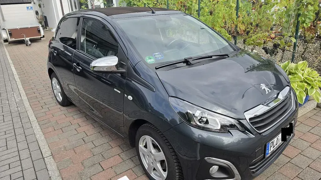 Gebraucht Peugeot 108 Style 72 PS (52 kW) 2019 Schwarz Limousine