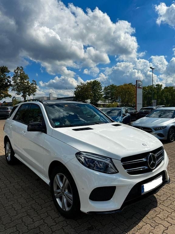 Weiß Gebraucht 2017 Mercedes GLE400 SUV | 36.500 € (Superpreis) - Bild 1/4