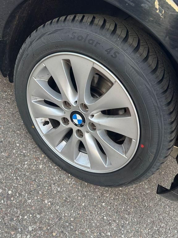 Gebraucht BMW 116 122 PS (89 kW) 2009 Schwarz Kleinwagen