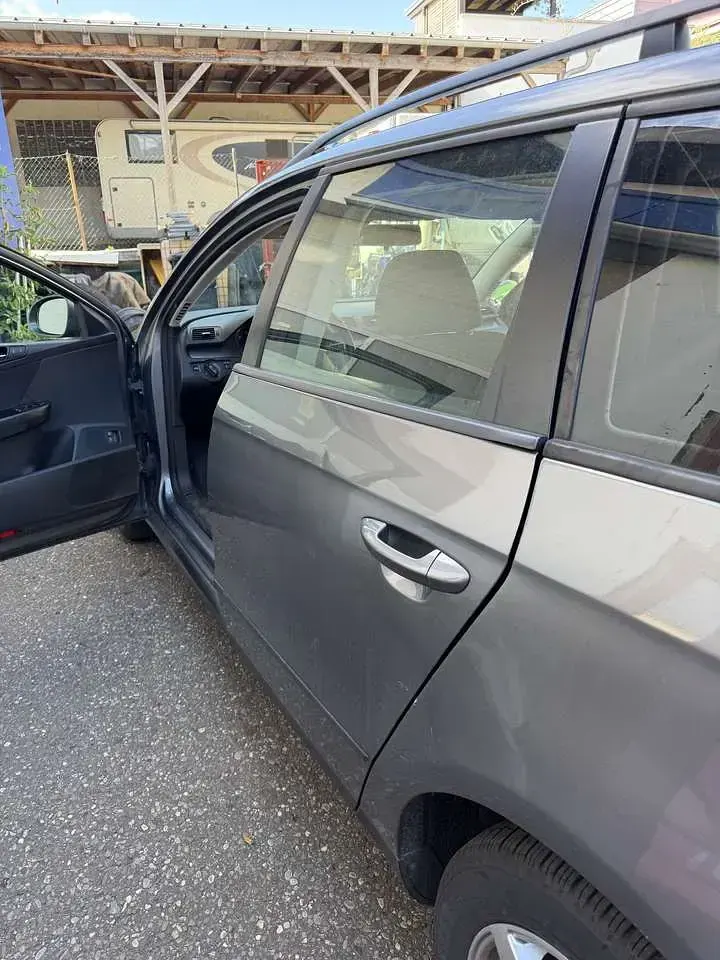Gebraucht VW Passat Trendline 140 PS (102 kW) 2008 Grau Kombi