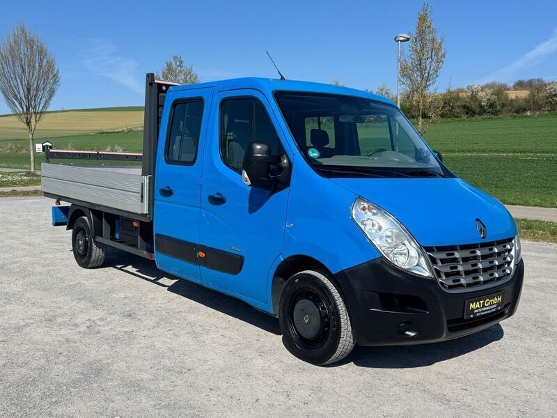 Blau Gebraucht 2012 Renault Master Van | 18.490 € (Teuer) - Bild 1/4