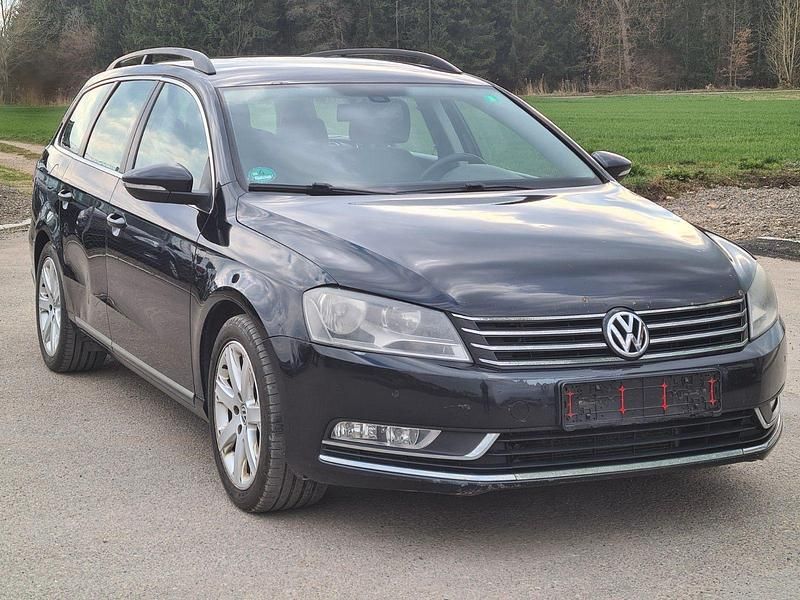 Gebraucht VW Passat Comfortline 140 PS (102 kW) 2012 Schwarz Kombi