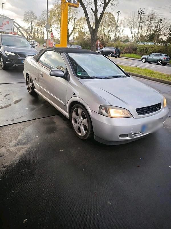 Gebraucht Opel Astra Cabriolet 125 PS (91 kW) 2003 Silber Cabrio