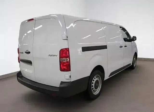 Gebraucht Citroën Jumpy 144 PS (105 kW) 2025 Weiß Van / Kleinbus