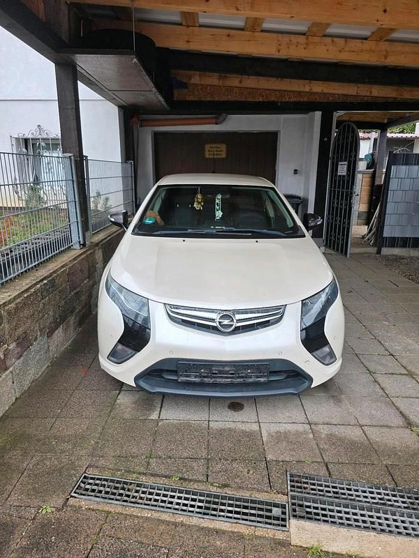 Gebraucht Opel Ampera Edition 151 PS (111 kW) 2012 Weiß Kleinwagen