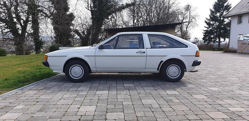 Gebraucht VW Scirocco 72 PS (52 kW) 1986 Weiß Coupé