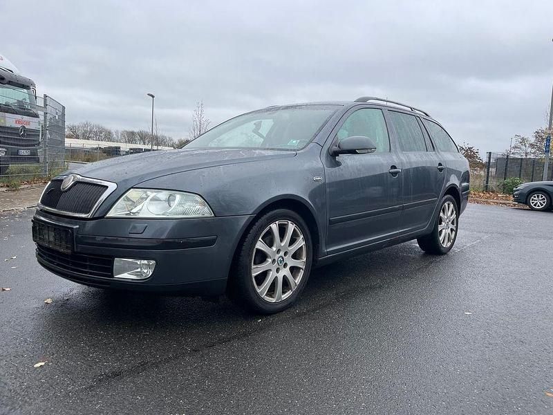 Grau Gebraucht 2006 Skoda Octavia LAURIN & KLEMENT Kombi | 1.999 € (Superpreis) - Bild 1/4