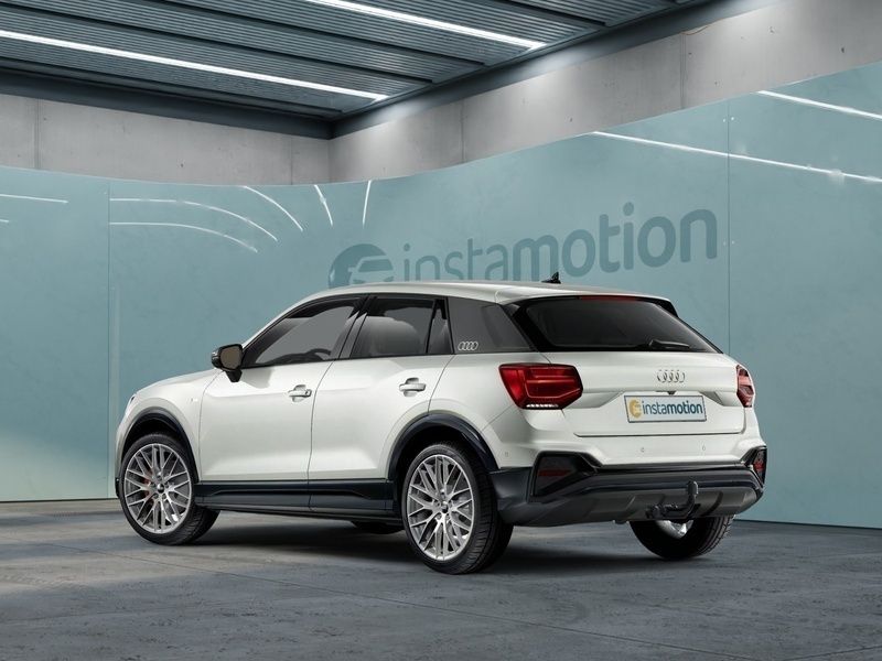Gebraucht Audi Q2 S-Line 150 PS (110 kW) 2024 Silber SUV