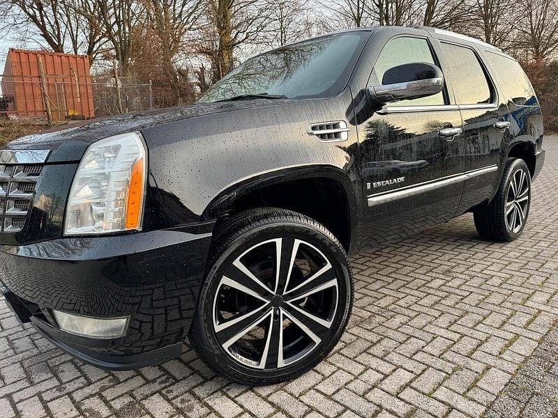 Gebraucht Cadillac Escalade 409 PS (300 kW) 2010 Schwarz SUV