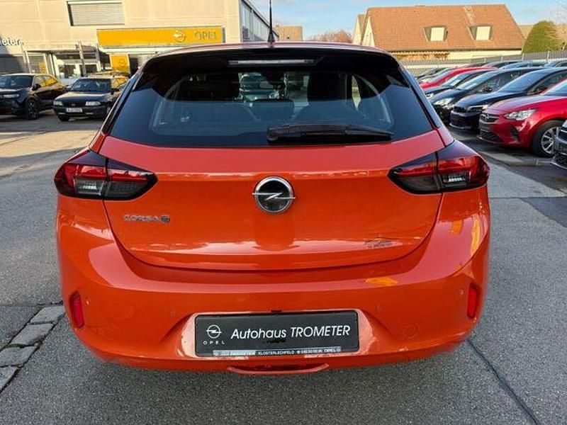 Gebraucht Opel Corsa-e Elegance 100 kW (136 PS) 2022 Orange Kleinwagen