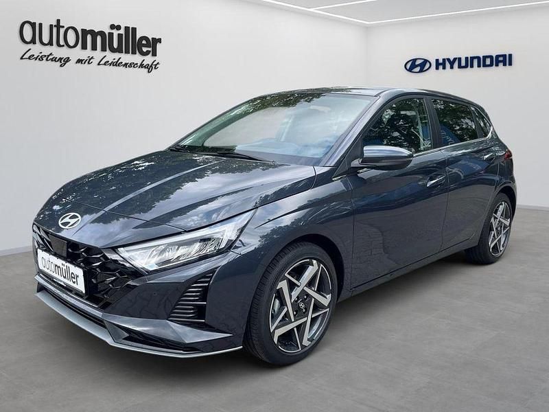 Grün Neu 2025 Hyundai i20 N Line Limousine | 25.688 € (Etwas zu teuer) - Bild 1/4