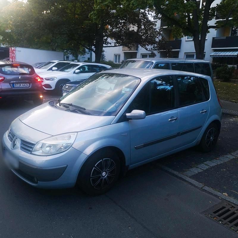 Grau Gebraucht 2003 Renault Scénic Van / Kleinbus | 1.100 € - Bild 1/4