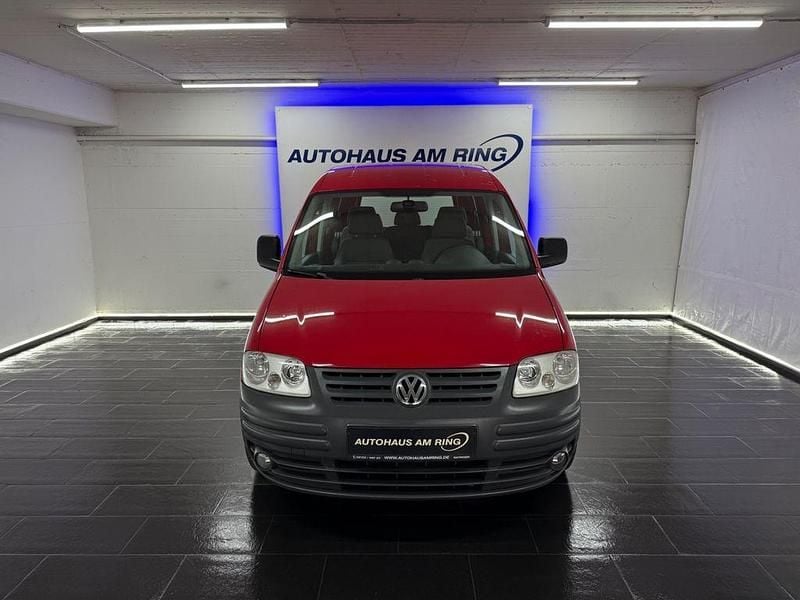 Second-hand VW Caddy Team 80 CP (58 kW) 2008 Roșu Monovolum