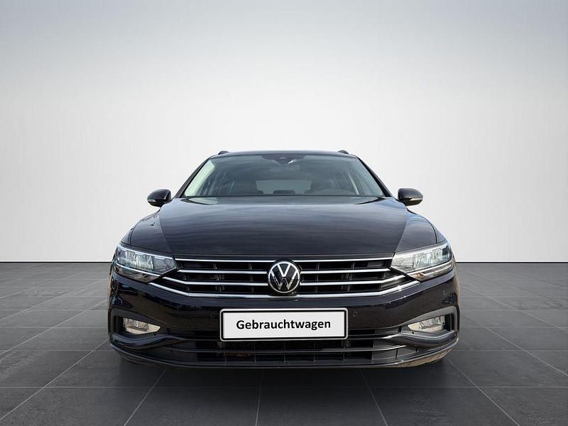 Usata VW Passat 150 CV (110 kW) 2022 Nero Station wagon