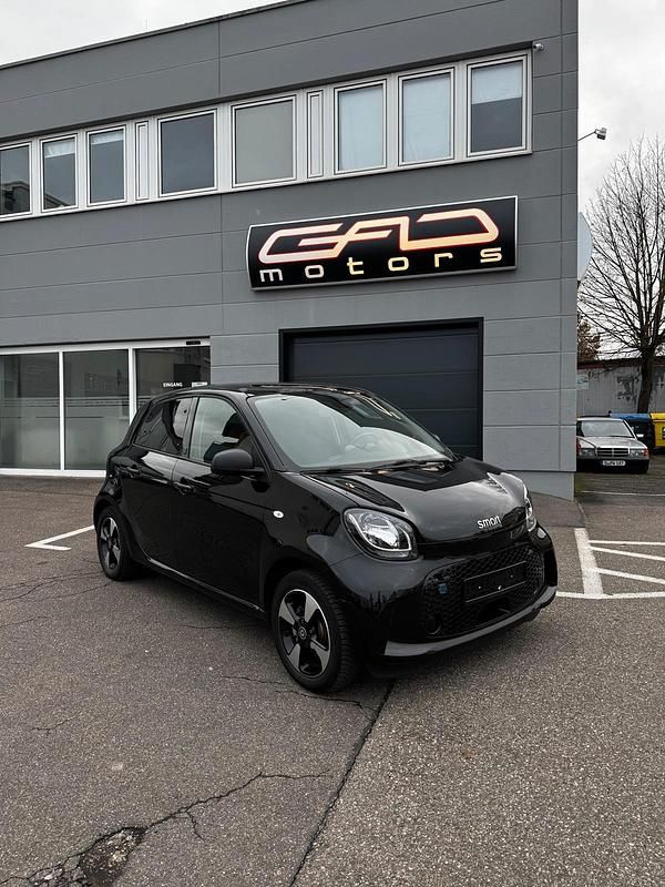 Gebraucht Smart ForFour Electric Drive 60 kW (82 PS) 2020 Schwarz Kleinwagen