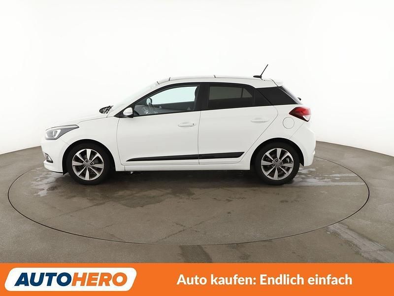 Gebraucht Hyundai i20 YES! 84 PS (61 kW) 2017 Weiß Kleinwagen