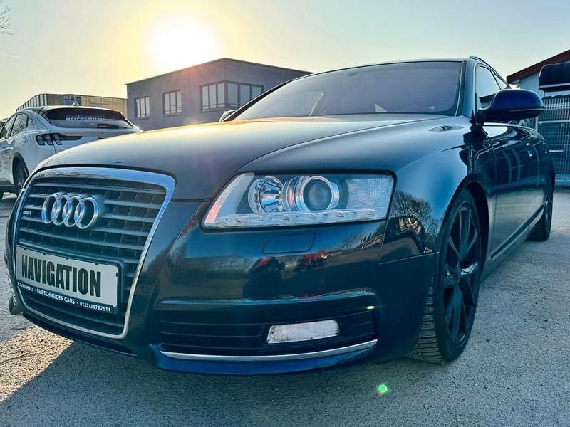 Gebraucht Audi A6 Ambiente 220 PS (161 kW) 2009 Blau Kombi