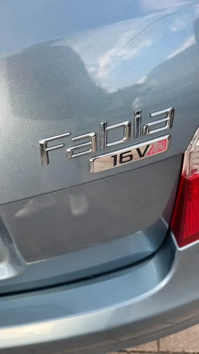 Gebraucht Skoda Fabia 101 PS (74 kW) 2008 Blau Kombi
