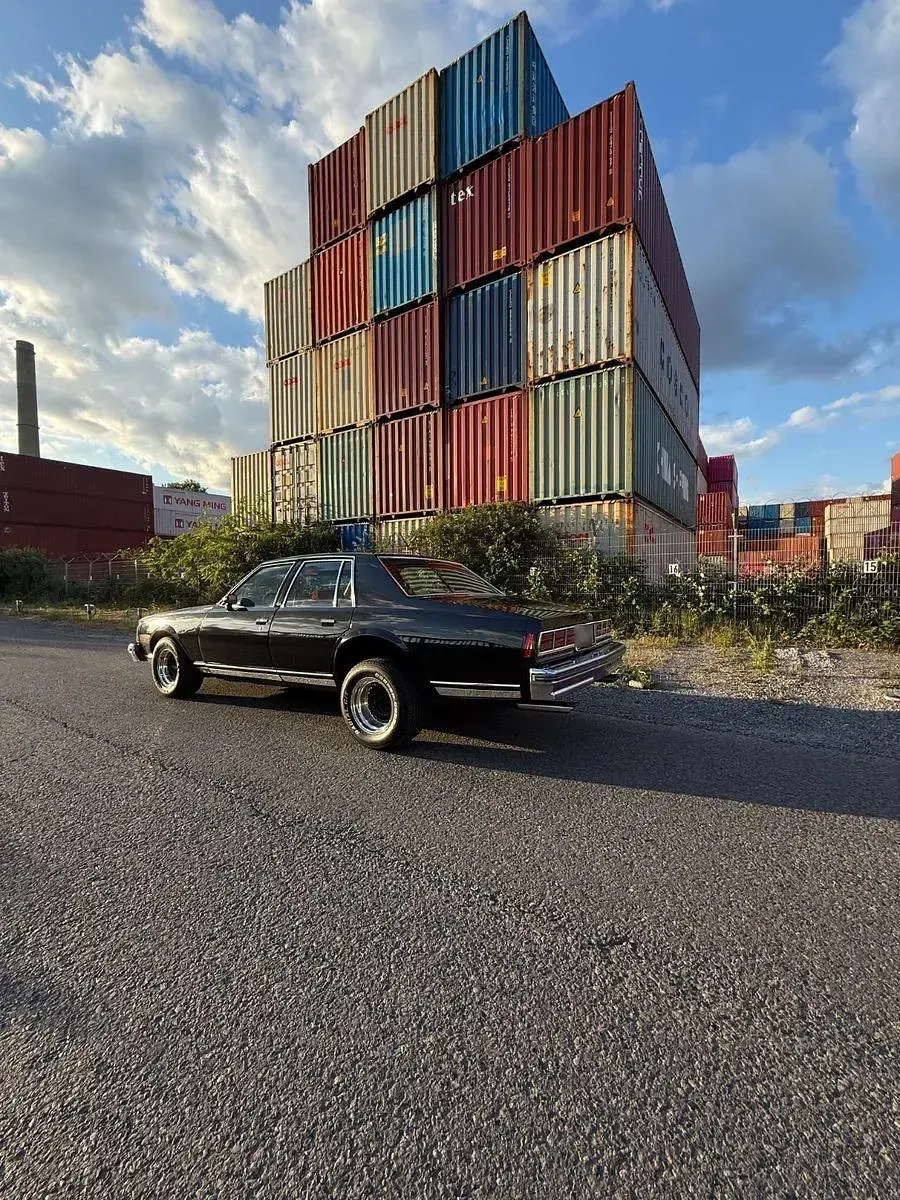Gebraucht Chevrolet Caprice 170 PS (125 kW) 1978 Schwarz Limousine