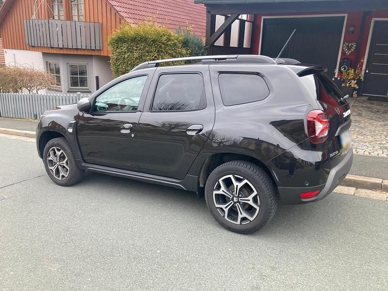Używany Dacia Duster Journey 150 KM (110 kW) 2024 Czarny SUV