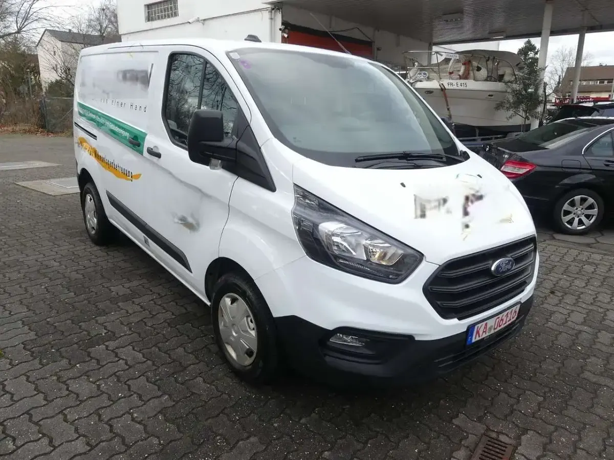 Usata Ford Transit Custom 105 CV (77 kW) 2021 Bianco Berlina