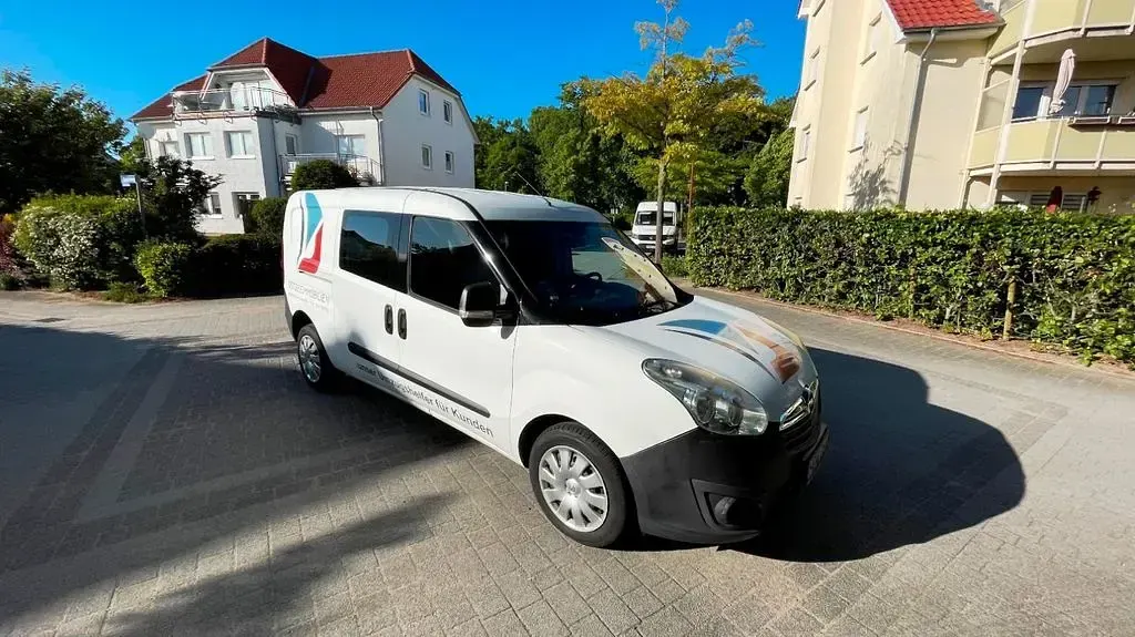 Gebraucht Opel Combo 90 PS (66 kW) 2012 Weiß Van / Kleinbus