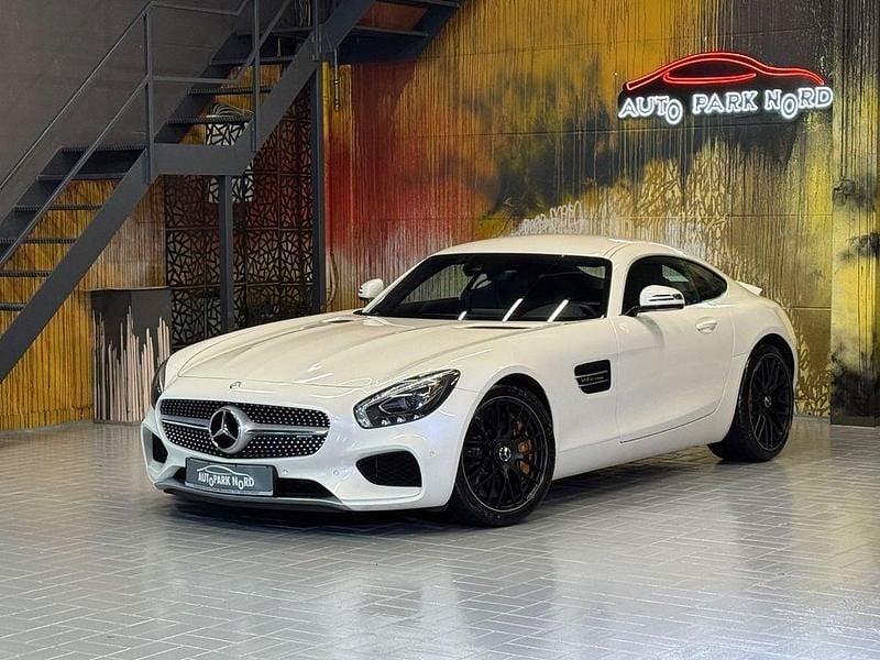 Weiß Gebraucht 2016 Mercedes AMG GT S AMG Coupé | 75.900 € (Fairer Preis) - Bild 1/4