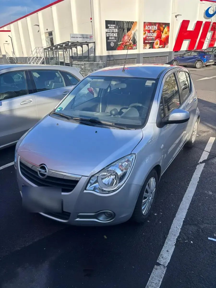 Second-hand Opel Agila 86 CP (63 kW) 2009 Argintiu Hatchback