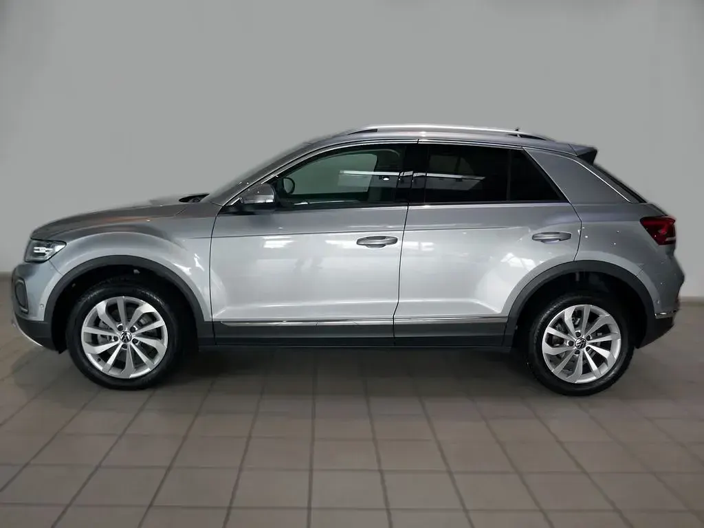 Gebraucht VW T-Roc Style 150 PS (110 kW) 2023 Silber SUV