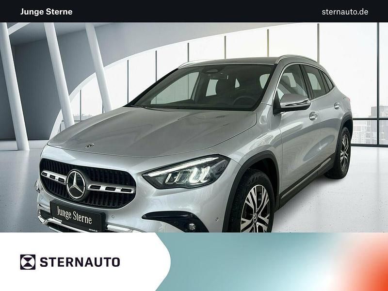 Metalliclack hightechsilber Gebraucht 2023 Mercedes GLA200 Progressive SUV | 34.986 € (Fairer Preis) - Bild 1/4