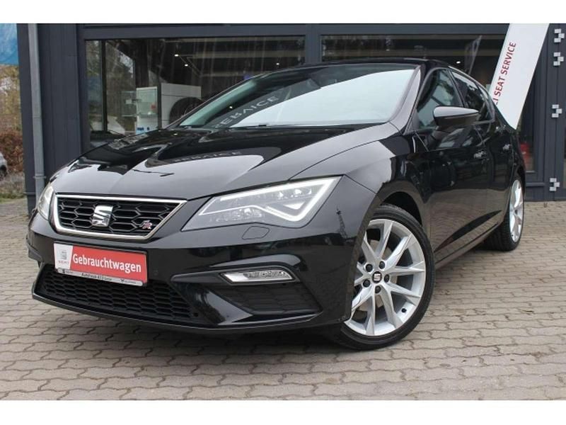 Gebraucht Seat Leon FR 179 PS (131 kW) 2017 Midnight schwarz Limousine
