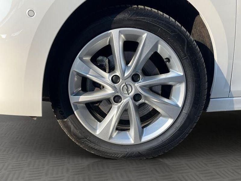 Gebraucht Opel Corsa Elegance 101 PS (74 kW) 2023 Weiß Kleinwagen