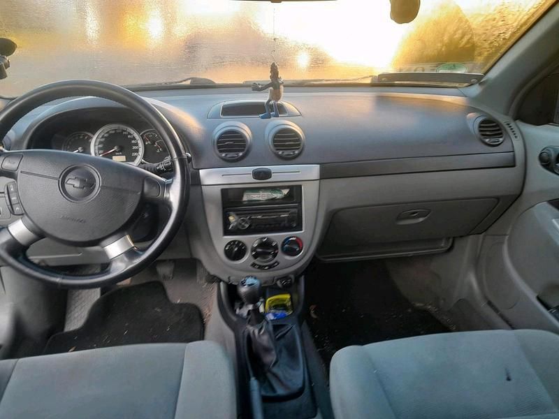 Gebraucht Chevrolet Lacetti 101 PS (74 kW) 2005 Blau Kombi