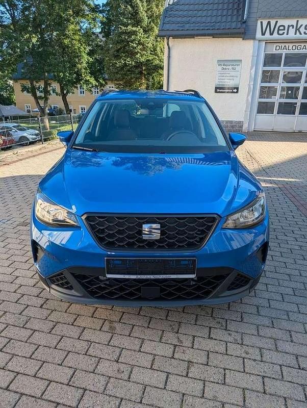 Saphirblau Neu 2025 Seat Arona Style SUV | 22.390 € (Superpreis) - Bild 1/4