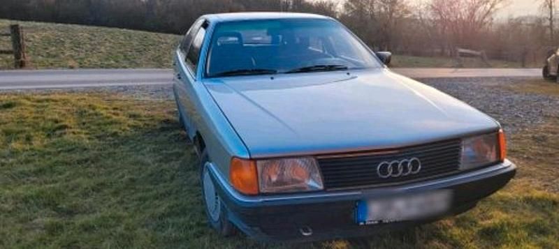 Gold Gebraucht 1986 Audi 100 Limousine | 3.499 € - Bild 1/4