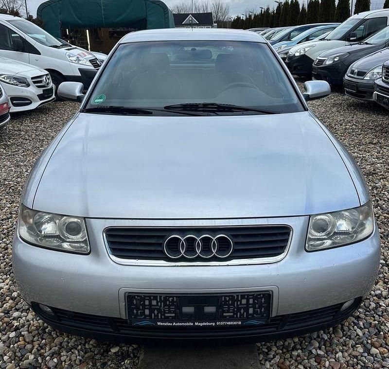 Gebraucht Audi A3 Ambiente 102 PS (75 kW) 2003 Silber Kleinwagen