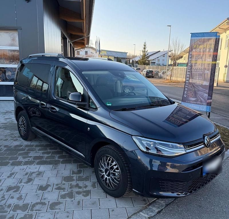 Gebraucht VW Caddy Style 122 PS (89 kW) 2021 Blau Van / Kleinbus