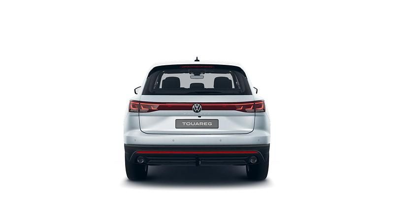Gebraucht VW Touareg Basis 286 PS (210 kW) 2024 Oyster silver metallic SUV