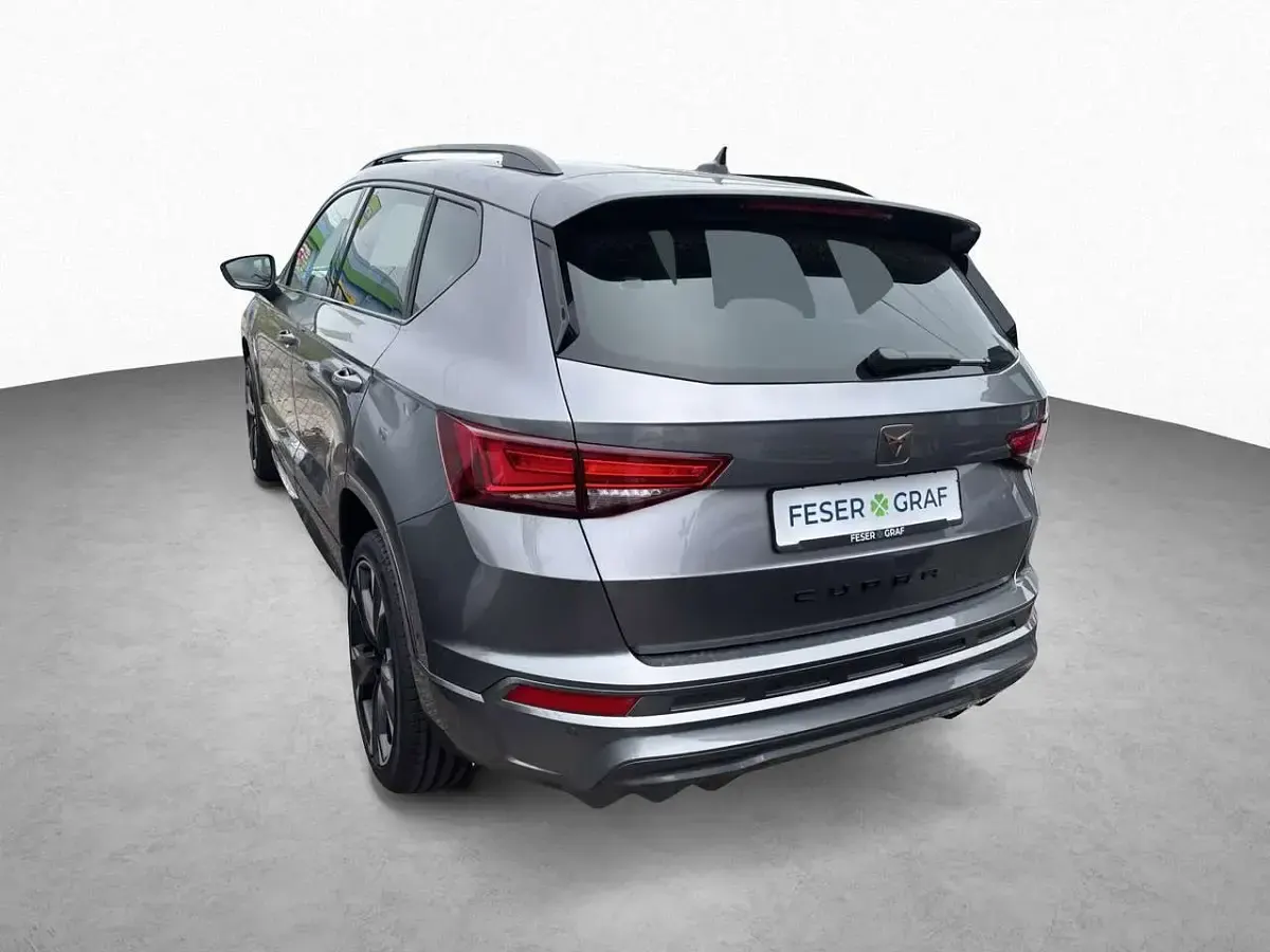 Neu Cupra Ateca 150 PS (110 kW) 2026 Grau SUV